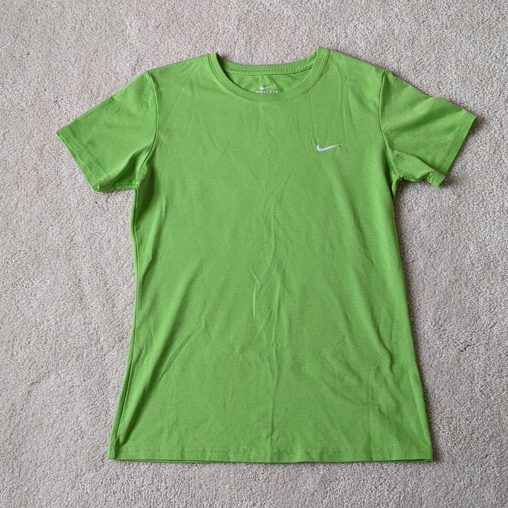 Nike Dri-Fit Green Tee Size S